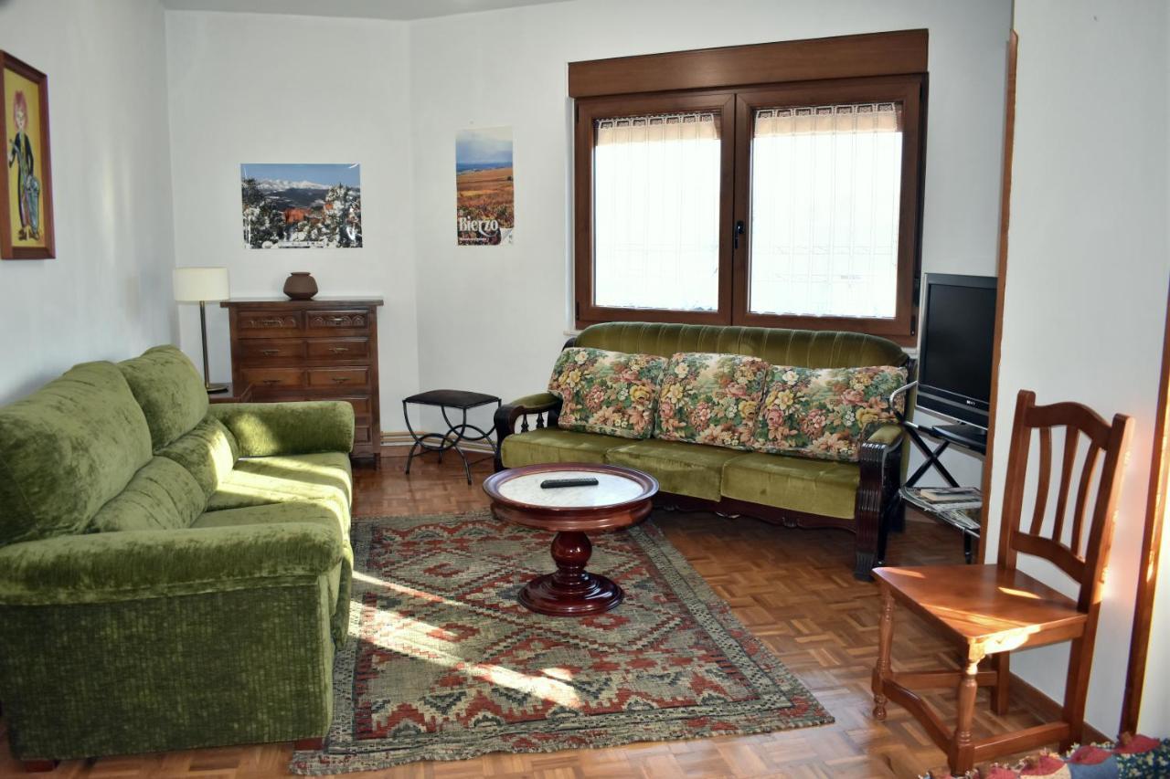 Apartamentos Picea Azul Vega de Espinareda Екстериор снимка