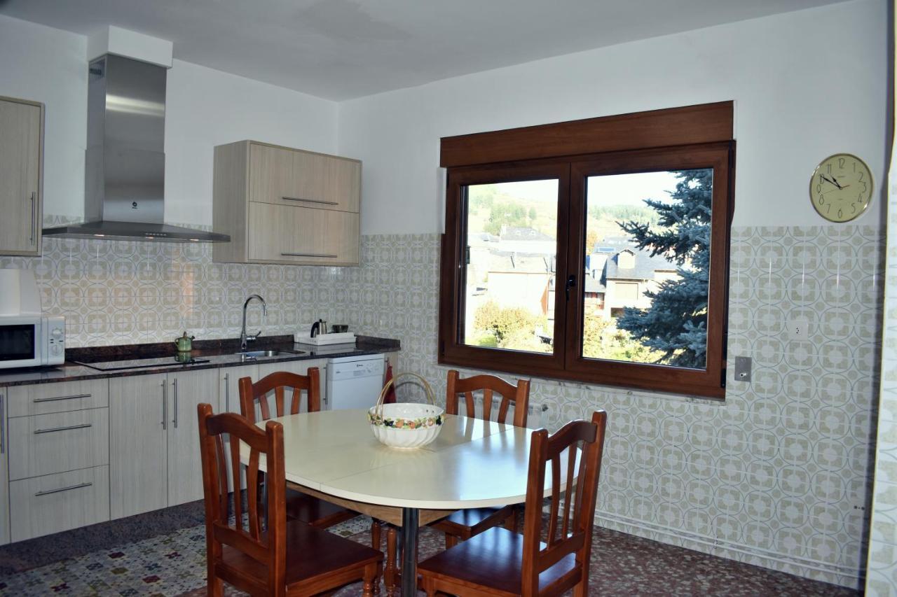 Apartamentos Picea Azul Vega de Espinareda Екстериор снимка